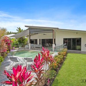 5 Lagoon Drive, Trinity Beach, QLD 4879 AUS