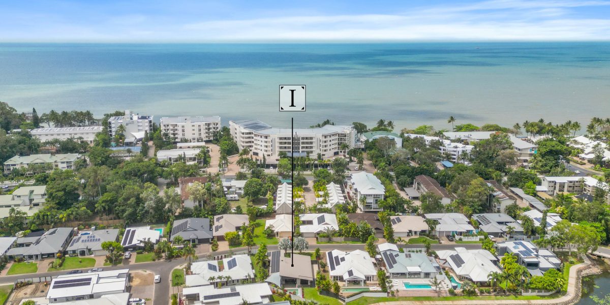 5 Lagoon Drive, Trinity Beach, QLD 4879 AUS