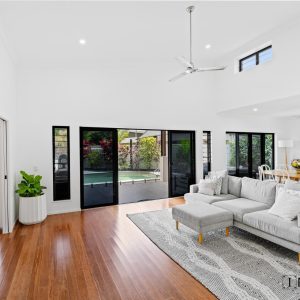 5 Lagoon Drive, Trinity Beach, QLD 4879 AUS