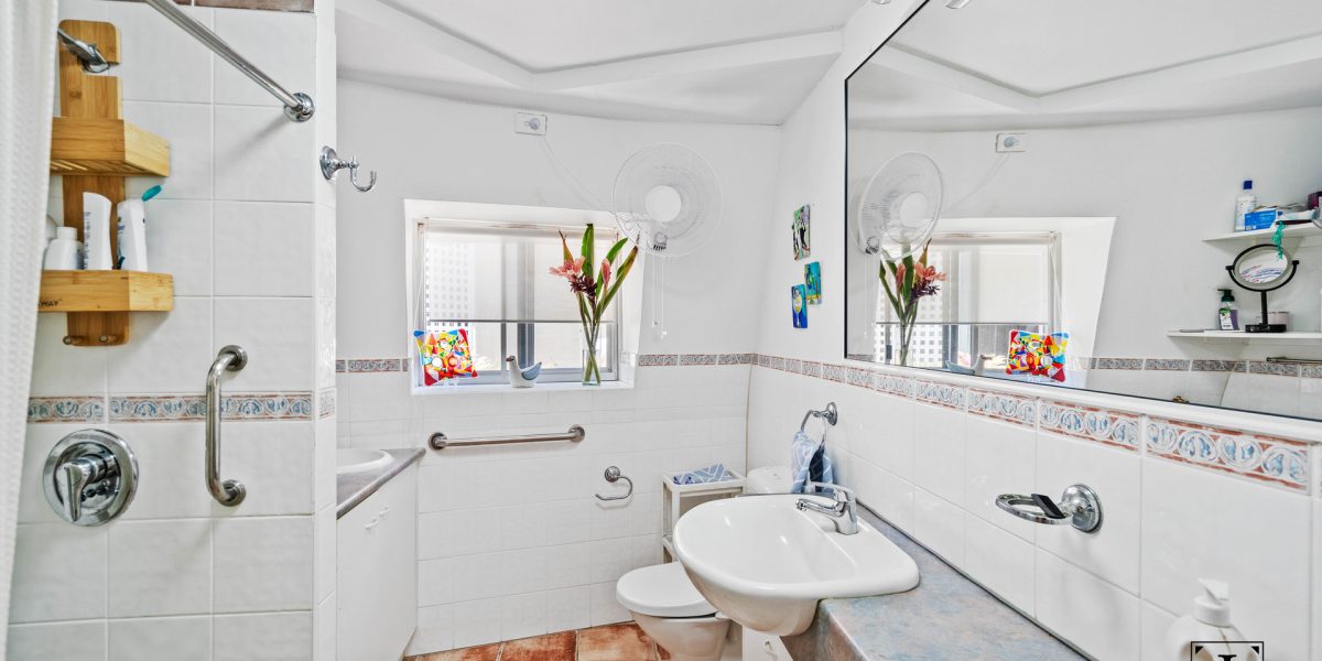 46 Rudder Close, Clifton Beach, QLD 4879 AUS