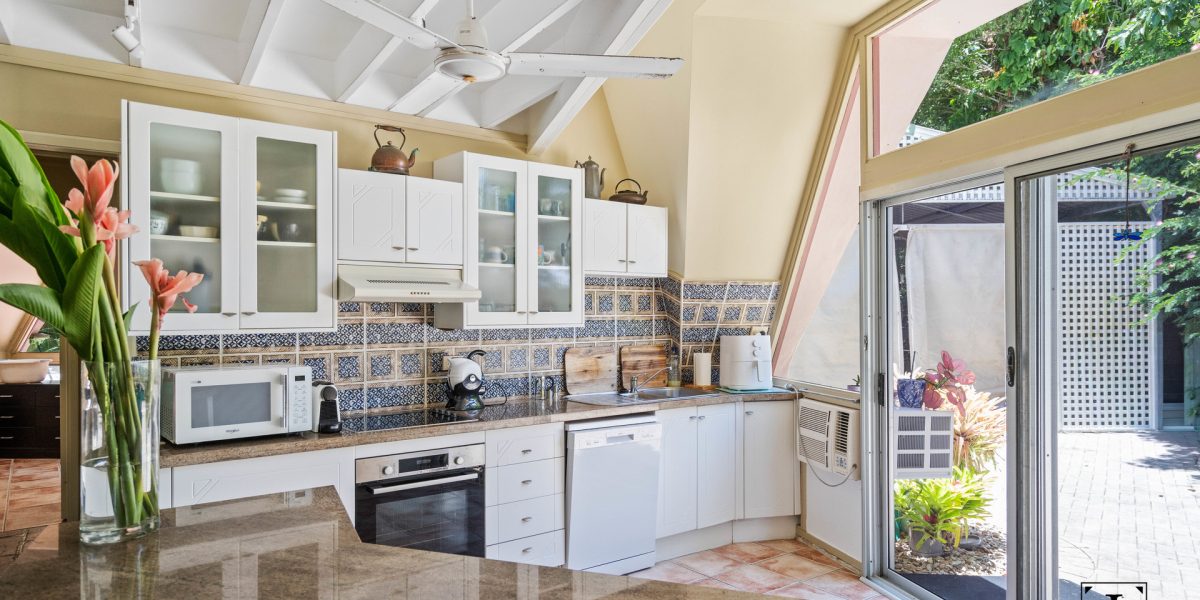 46 Rudder Close, Clifton Beach, QLD 4879 AUS