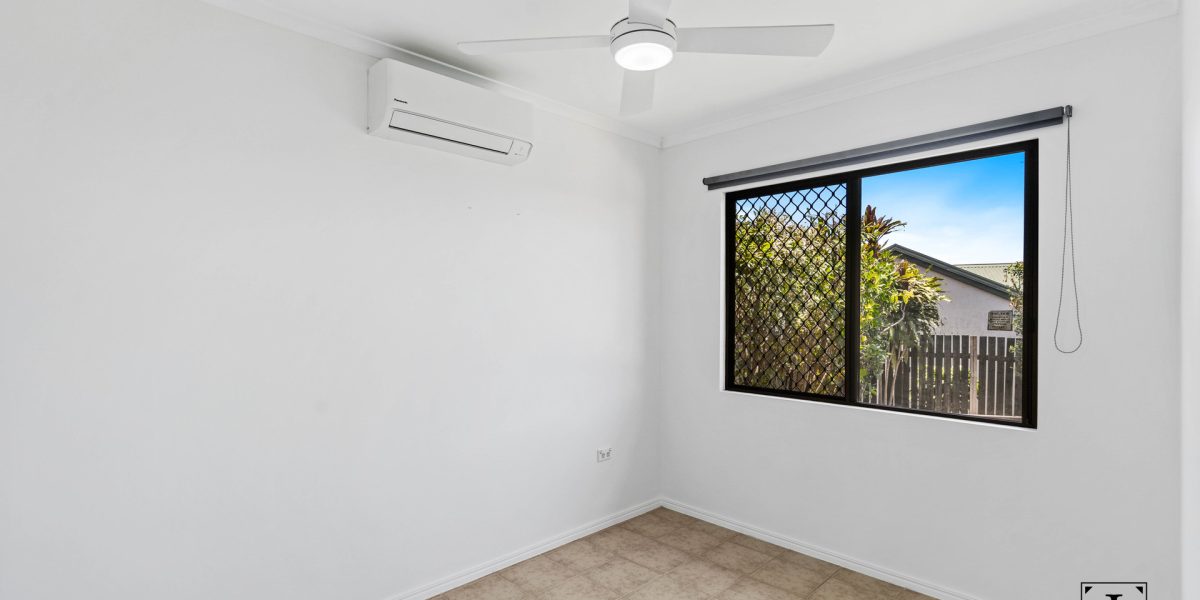 2/12 Araminta Street, Bentley Park, QLD 4869 AUS