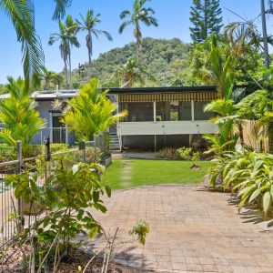 16 Redman Street, Trinity Beach, QLD 4879 AUS