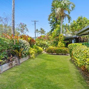 16 Redman Street, Trinity Beach, QLD 4879 AUS