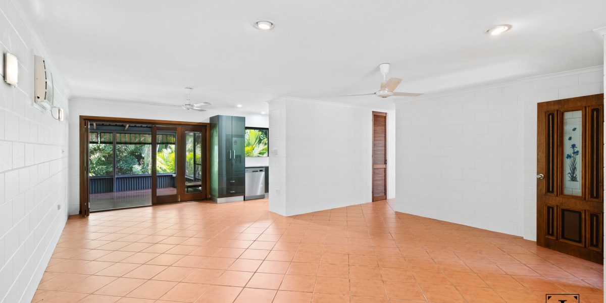 16 Redman Street, Trinity Beach, QLD 4879 AUS
