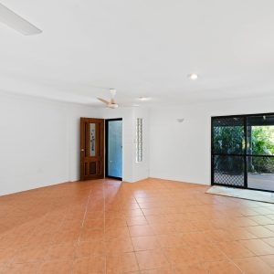 16 Redman Street, Trinity Beach, QLD 4879 AUS