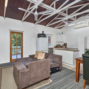 138B Greenslopes Street, Edge Hill, QLD 4870 AUS