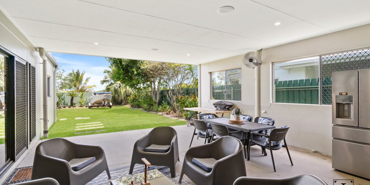 16 Lomond Street, Smithfield, QLD 4878 AUS