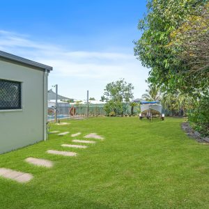 16 Lomond Street, Smithfield, QLD 4878 AUS