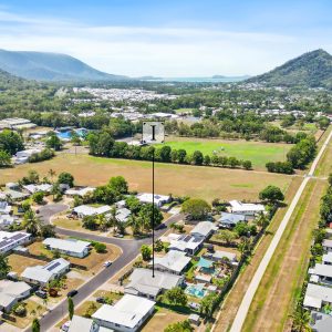 16 Lomond Street, Smithfield, QLD 4878 AUS