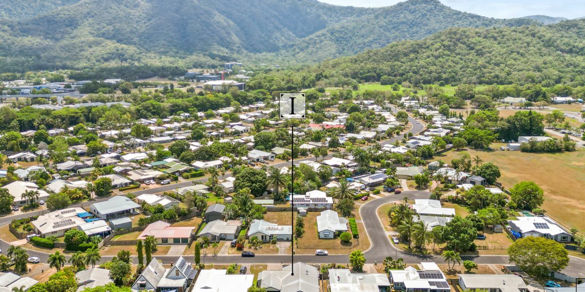 16 Lomond Street, Smithfield, QLD 4878 AUS