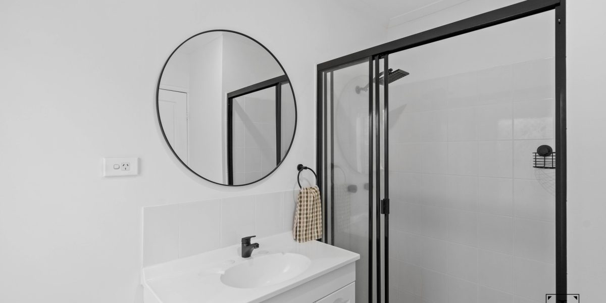 16 Lomond Street, Smithfield, QLD 4878 AUS