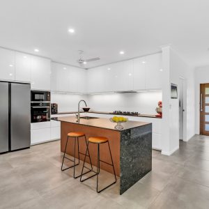 68 Leonard Street, Kewarra Beach, QLD 4879 AUS