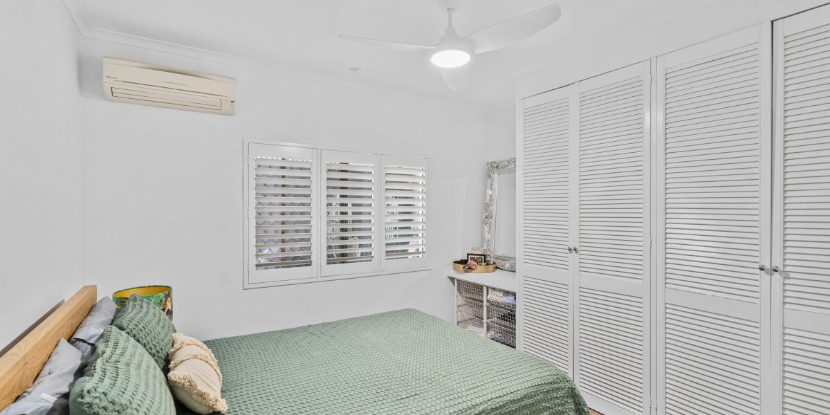 29-31 Casuarina Street, Holloways Beach, QLD 4878 AUS