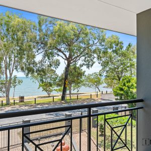 29-31 Casuarina Street, Holloways Beach, QLD 4878 AUS