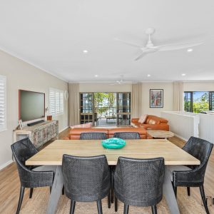 29-31 Casuarina Street, Holloways Beach, QLD 4878 AUS