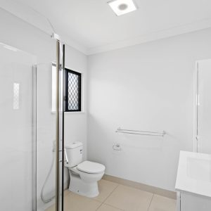 24 Singleton Close, Smithfield, QLD 4878 AUS