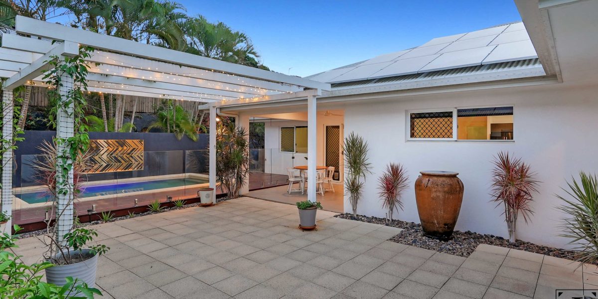 32 Mackerras Street, Redlynch, QLD 4870 AUS