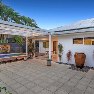 32 Mackerras Street, Redlynch, QLD 4870 AUS