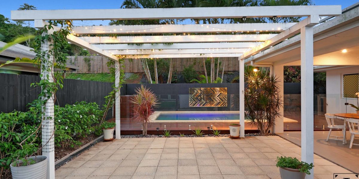 32 Mackerras Street, Redlynch, QLD 4870 AUS