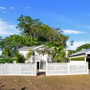 12 Bunting Street, Bungalow, QLD 4870 AUS