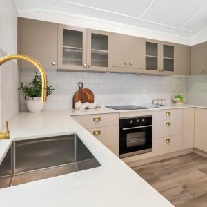 12 Bunting Street, Bungalow, QLD 4870 AUS