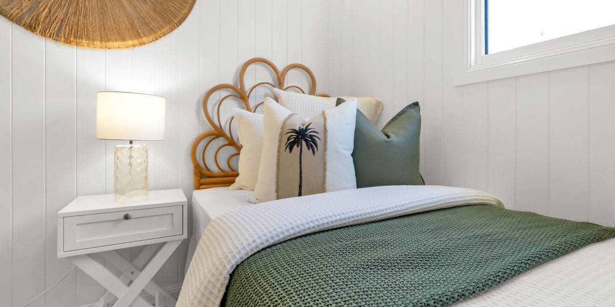 12 Bunting Street, Bungalow, QLD 4870 AUS