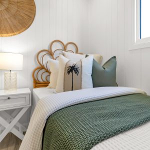 12 Bunting Street, Bungalow, QLD 4870 AUS