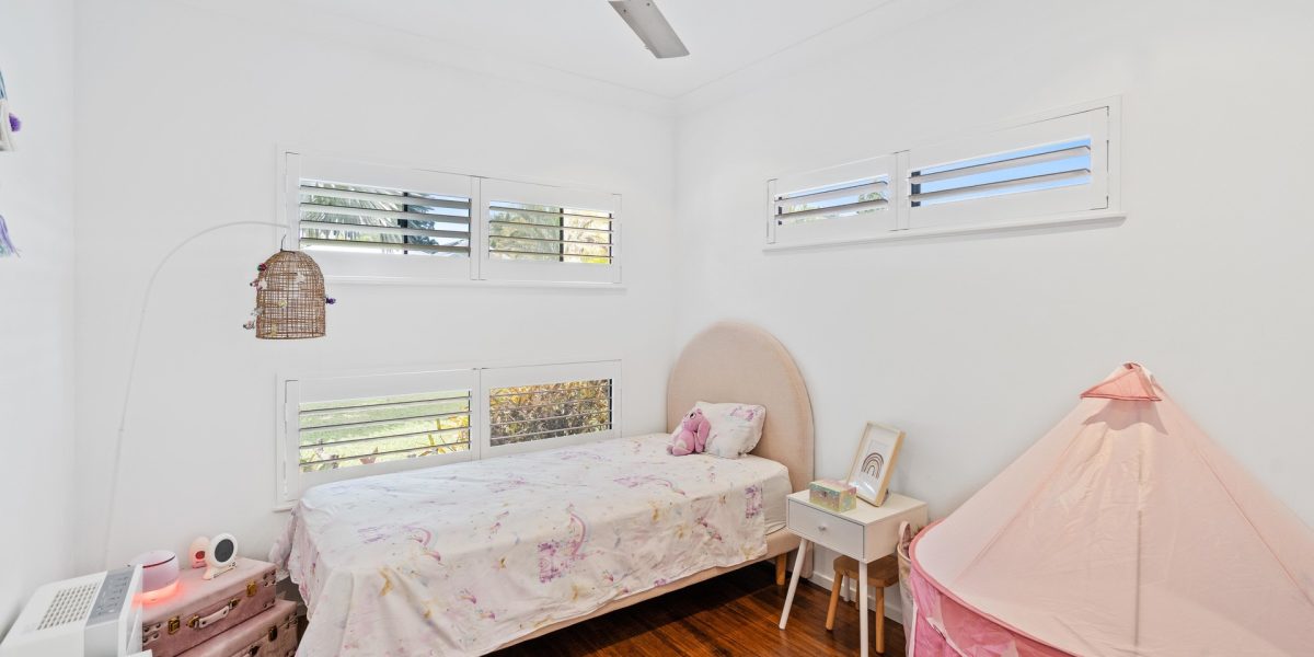 5 Lagoon Drive, Trinity Beach, QLD 4879 AUS