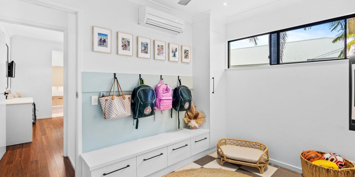 5 Lagoon Drive, Trinity Beach, QLD 4879 AUS