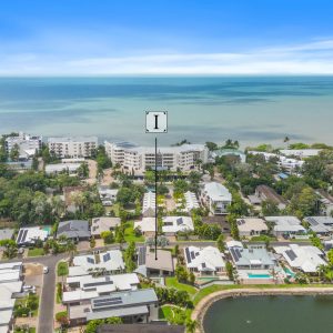 5 Lagoon Drive, Trinity Beach, QLD 4879 AUS