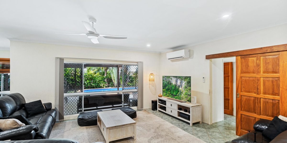 10 Hope Street, Clifton Beach, QLD 4879 AUS