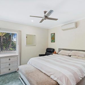 10 Hope Street, Clifton Beach, QLD 4879 AUS