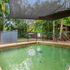 18 Valmadre Street, Caravonica, QLD 4878 AUS