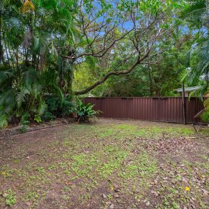 18 Valmadre Street, Caravonica, QLD 4878 AUS