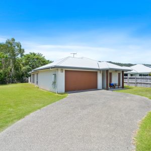 21 Bosun Place, Trinity Beach, QLD 4879 AUS