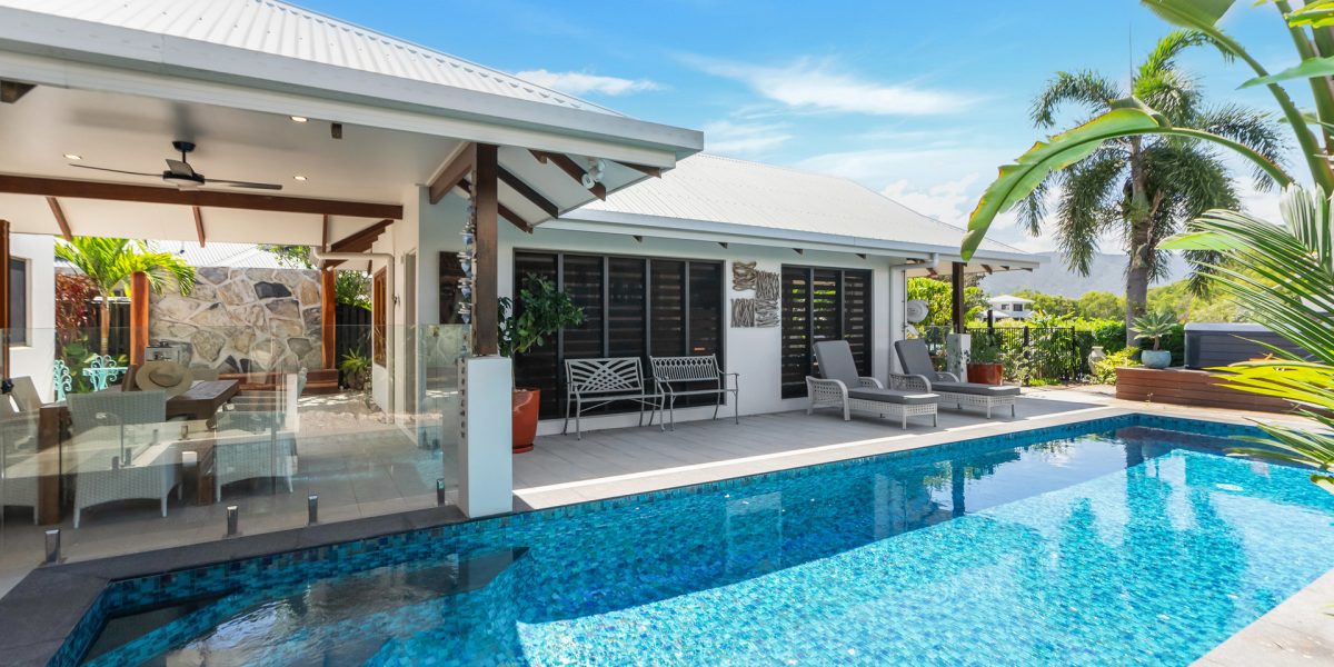 13 Lagoon Drive, Trinity Beach, QLD 4879 AUS