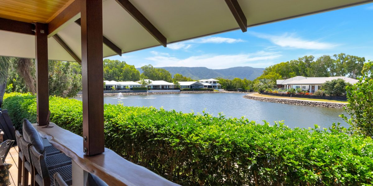 13 Lagoon Drive, Trinity Beach, QLD 4879 AUS