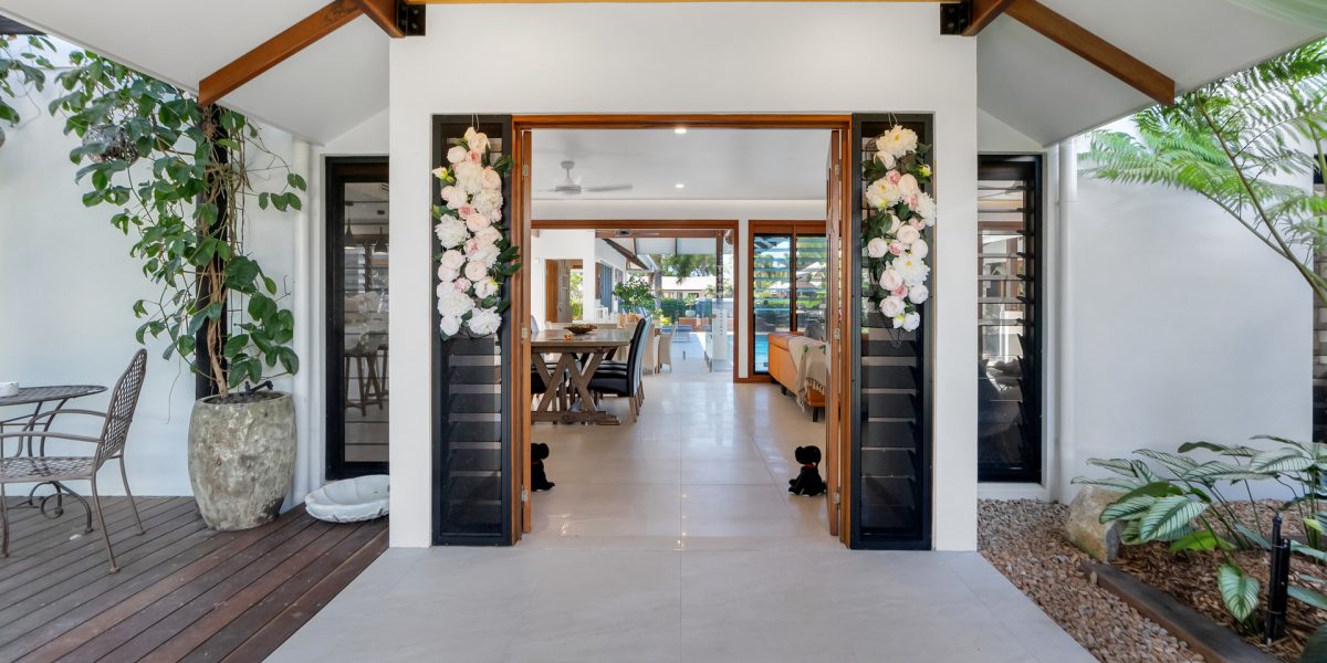 13 Lagoon Drive, Trinity Beach, QLD 4879 AUS