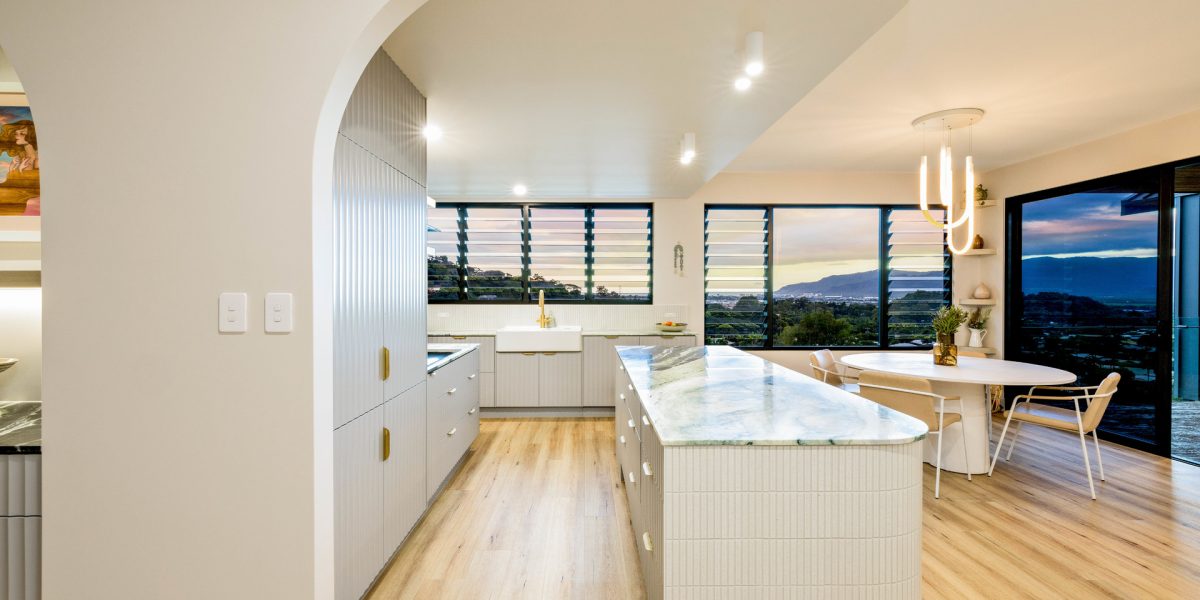 254 Toogood Road, Bayview Heights, QLD 4868 AUS