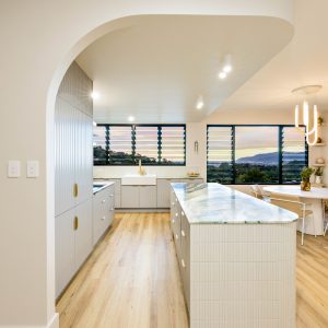 254 Toogood Road, Bayview Heights, QLD 4868 AUS