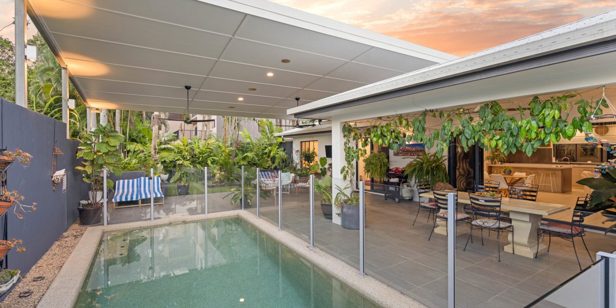 3 Saunders Court, Clifton Beach, QLD 4879 AUS