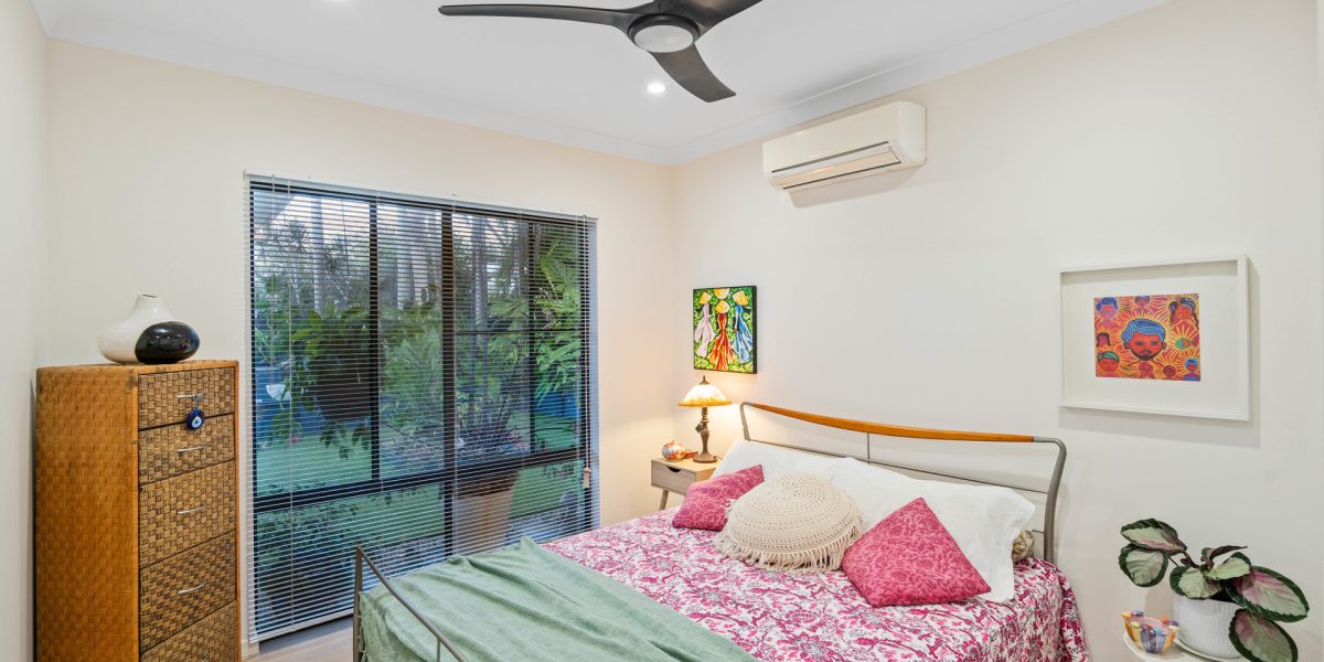 3 Saunders Court, Clifton Beach, QLD 4879 AUS