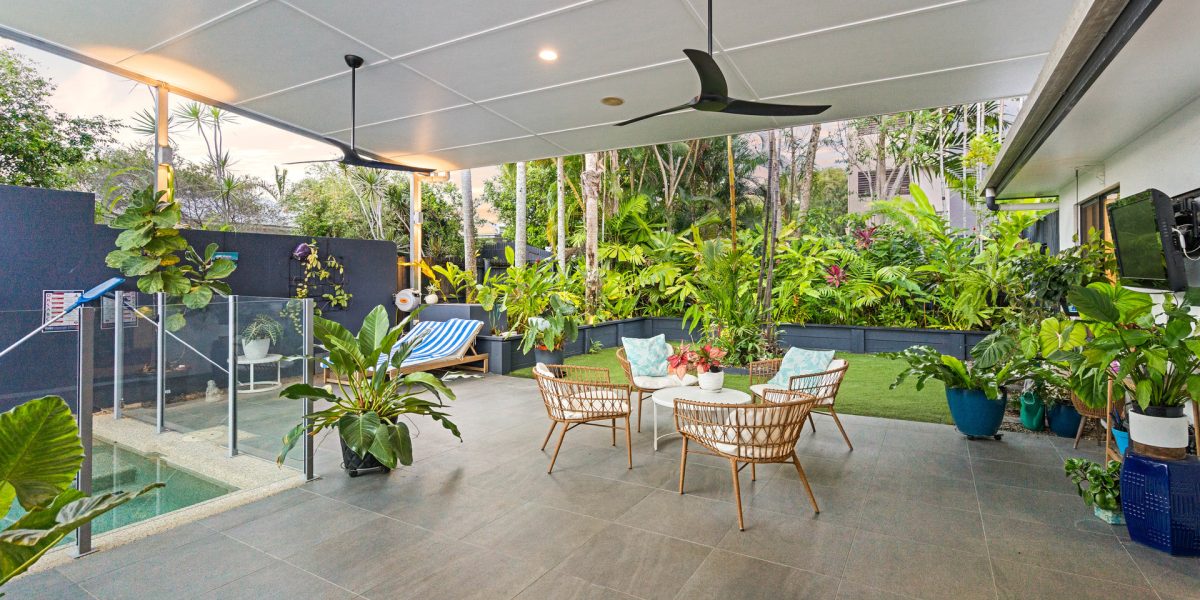 3 Saunders Court, Clifton Beach, QLD 4879 AUS