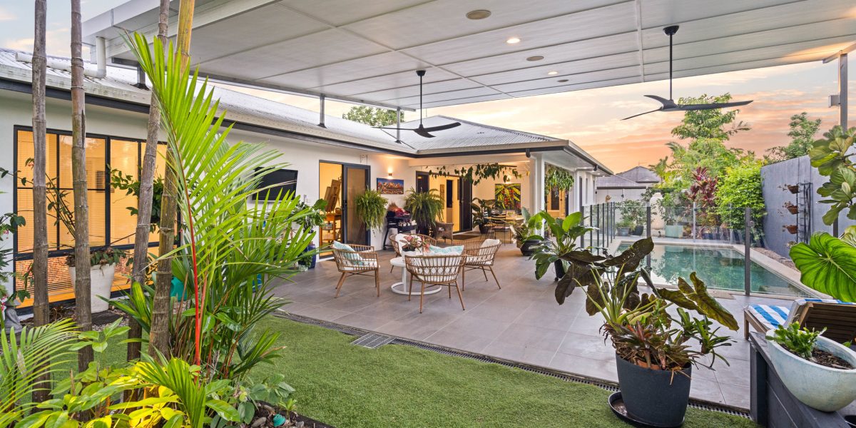 3 Saunders Court, Clifton Beach, QLD 4879 AUS