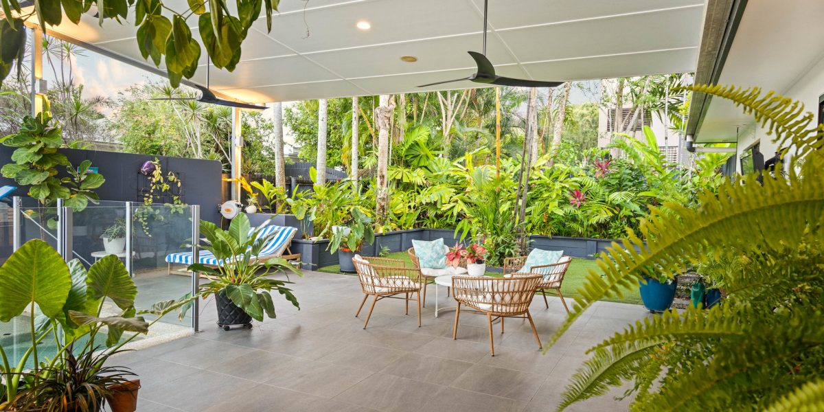 3 Saunders Court, Clifton Beach, QLD 4879 AUS