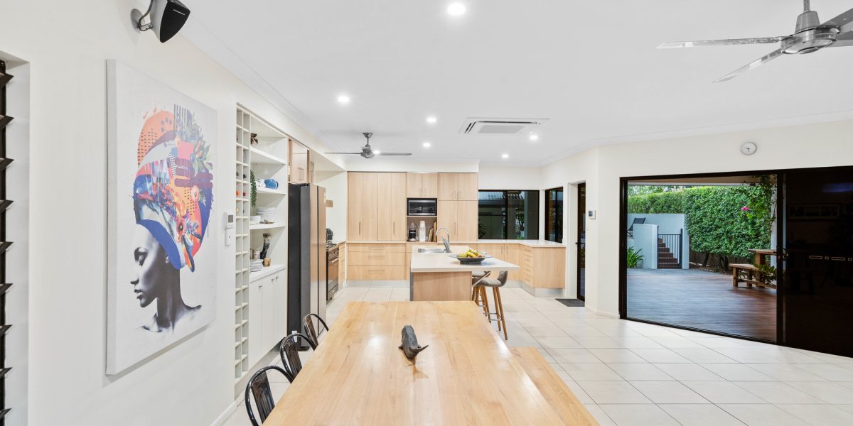 63 Kewarra Street, Kewarra Beach, QLD 4879 AUS