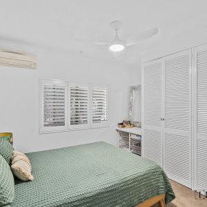 29-31 Casuarina Street, Holloways Beach, QLD 4878 AUS