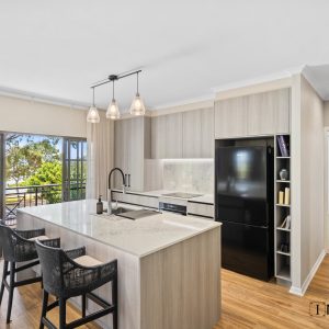 29-31 Casuarina Street, Holloways Beach, QLD 4878 AUS