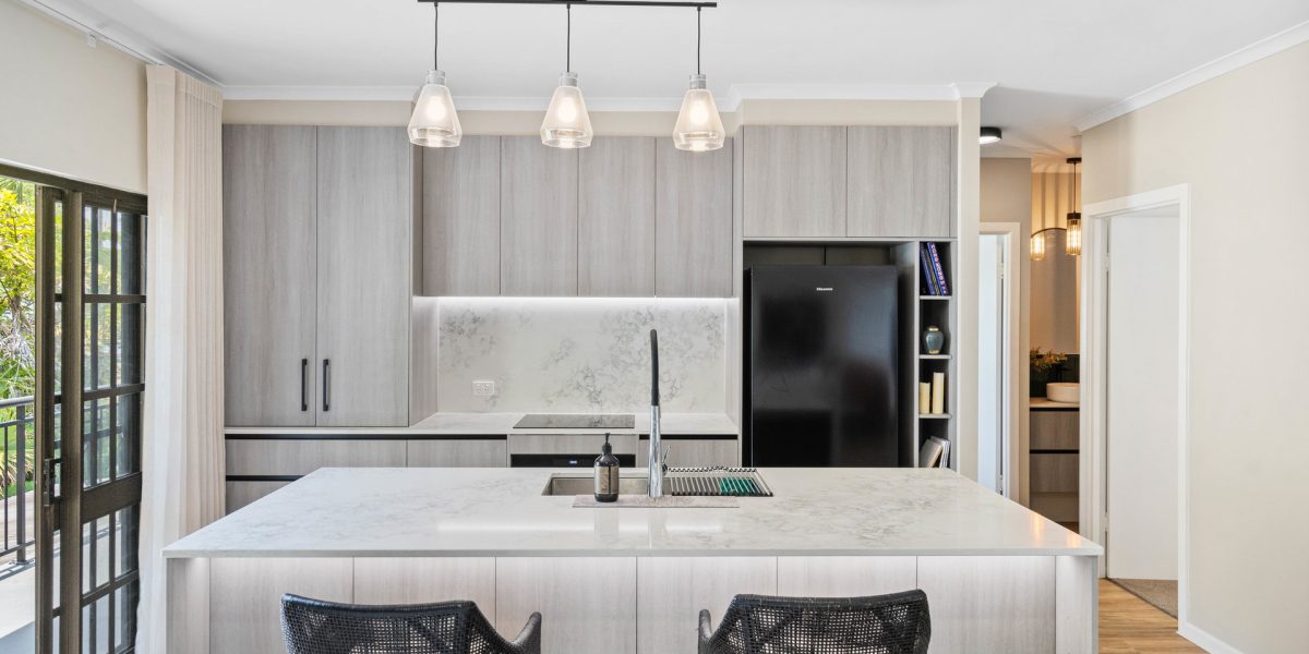 29-31 Casuarina Street, Holloways Beach, QLD 4878 AUS